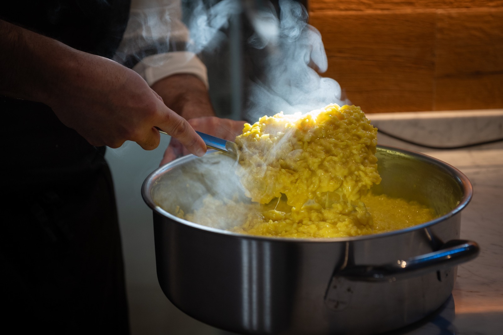 [Foto di cibo gastronomico preparato con cura]